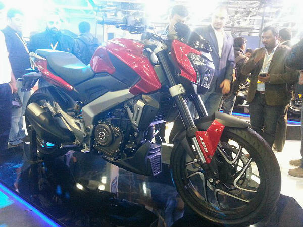 Bajaj Pulsar CS400 & SS400
