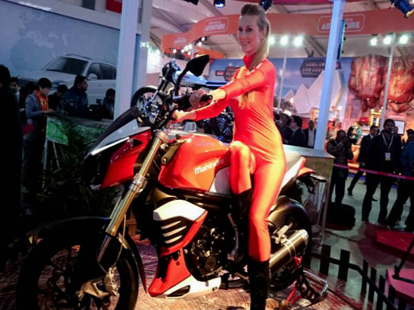 Mahindra Mojo Performance