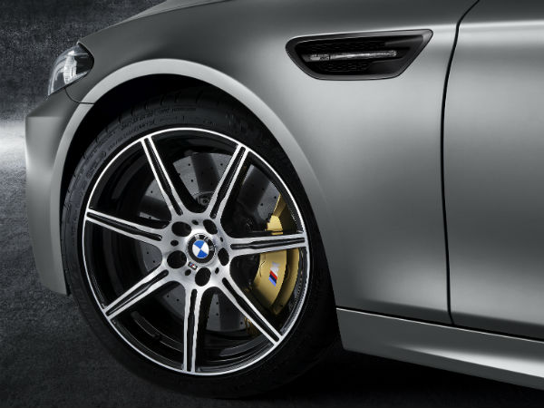 BMW M5 30 Jahre Edition: Wheel & Gill